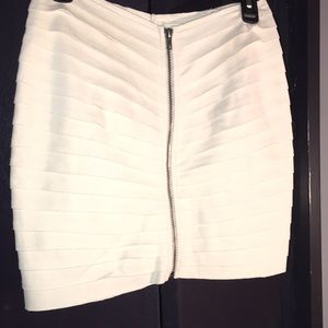 Ladies cream mini skirt